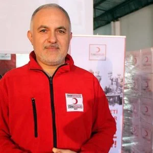 الهلال الأحمر التركي.. عمل دؤوب في المناطق المحررة في عفرين