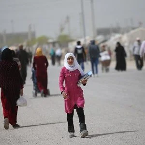 لاجئون سوريون يواصلون العودة لمناطق “غصن الزيتون” و”درع الفرات”