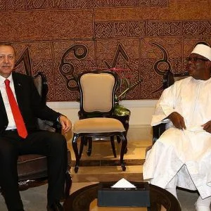 أردوغان يلتقي نظيره المالي في باماكو