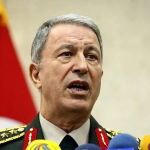 رئيس الأركان التركي: عملية “غصن الزيتون” ترمي الى تأسيس السلام والسكينة في المنطقة