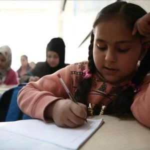مدارس غازي عنتاب التركية نجاح نموذجي في دمج الطلبة السوريين