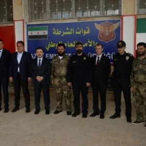 مدير الأمن العام التركي يتفقد جبل برصايا في عفرين