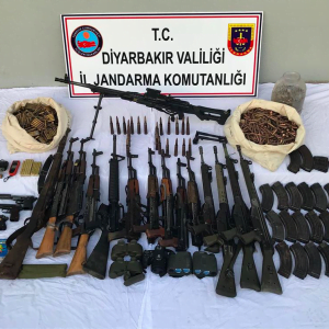 من أين لـ"بي كا كا" الإرهابية هذا العقل؟.. صور + فيديو 5