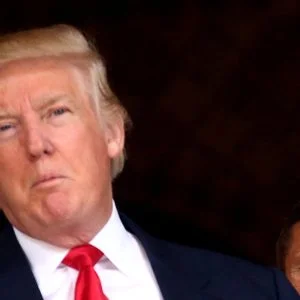 تغريدة ترامب تتسبب في خسارة “أمازون” مليارات الدولارات