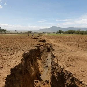 صور تكشف عن كارثة كبرى تضرب قارة أفريقيا