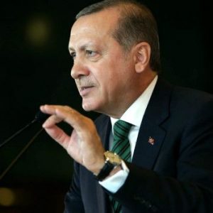 أردوغان: التهديد يأتينا أولا من واشنطن لتقديمها السلاح مجانا لـ”بي كا كا”