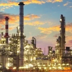 ارتفاع قياسي لأسعار النفط,, والسبب إيران