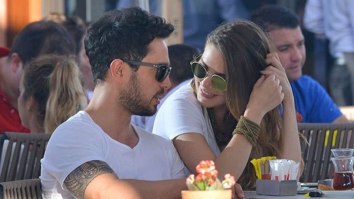 ما حقيقة انفصال "مراد بوز" عن "اصلي انور"؟ 1