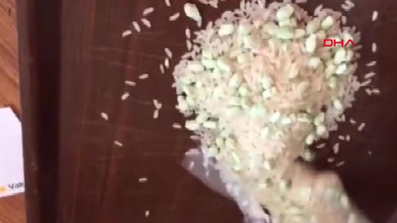 ما هذا يا طبيب.. القوا القبض عليه بهذا الحال 4 ما هذا يا طبيب.. القوا القبض عليه بهذا الحال 3