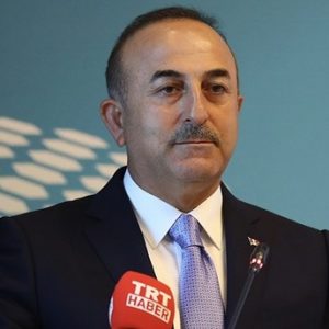 وزير الخارجية التركي يعلق علي الضربة الثلاثية ضد النظام السوري