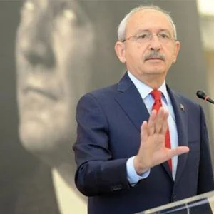 كليجدار اوغلو يهاجم اردوغان: لا تملك الشجاعة لمواجهتي.. اخرج يا سيد رجب سنحرق نظام الرجل الواحد ونزيل الديكتاتورية