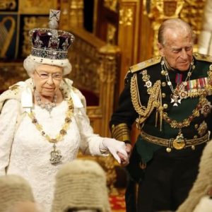 هل الملكة إليزابيث من أصول عربية!.. شاهد شجرة العائلة البريطانية المالكة