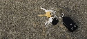 كيف توقف إنذار السيارة بدون «ريموت»؟