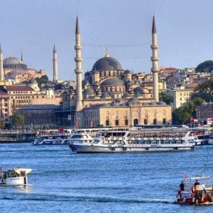 اقتصاد تركيا ينجو من “فخ” مؤسسات دولية وينمو بقوة