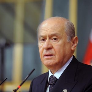 زعيم حزب الحركة القومي التركي يدعو لإجراء إنتخابات رئاسية مبكرة