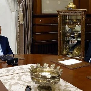 أردوغان يستقبل رئيس جهاز الاستخبارات التركية