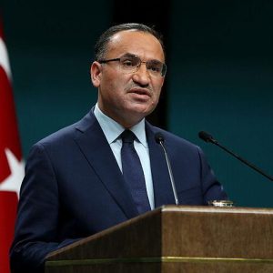 متحدث الحكومة التركية يعلق علي طلب الاتحاد الأوروبي تأجيل الانتخابات
