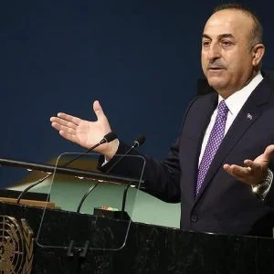 جاويش أوغلو يدعو أوروبا لعدم تحويل تركيا لأداة في سياستها الداخلية