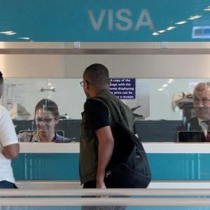 وفد أوروبي يزور تركيا الشهر الجاري لبحث إلغاء التأشيرات