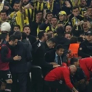 اتحاد كرة القدم التركي يقر عقوبة قاسية بحق نادي بشيكطاش