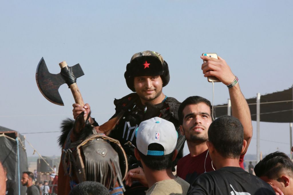 بالصور.. "ارطغرل" في غزة 3