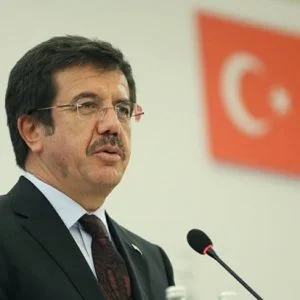 زيبكجي: سنواصل التجارة مع إيران