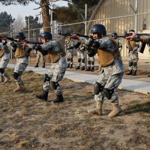 مسؤول عسكري أمريكي يشيد بإسهامات تركيا في تدريب الشرطة الأفغانية