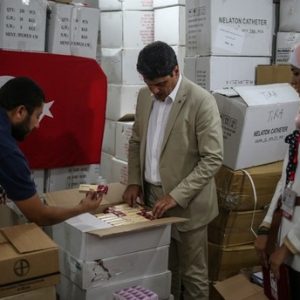 تيكا التركية تقدم مساعدات طبية لغزة