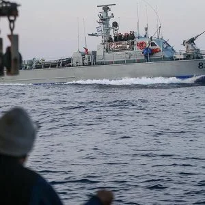 البحرية الإسرائيلية تعترض سفينة “الحرية” لكسر الحصار من غزة