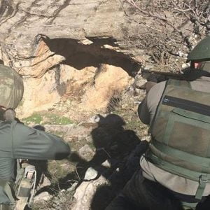 الجيش التركي يقبض علي إرهابي خطير من “بي كا كا” 