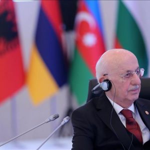 رئيس البرلمان التركي يدعو إلى عدم الصمت حيال ما يجري في فلسطين