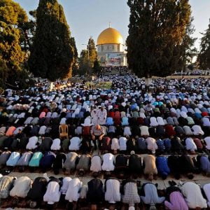 90 الفا أدّوا صلاة العيد في المسجد الاقصى.. صور 1