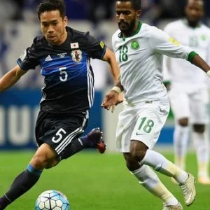 جالطة سراي يضم مدافع إنترميلان