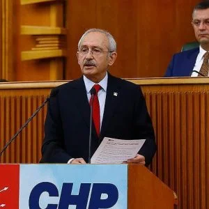 حكم قضائي بحق زعيم المعارضة التركية