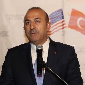 وزير الخارجية التركي: سيتم سحب الأسلحة من تنظيم “ب ي د” الإرهابيّ