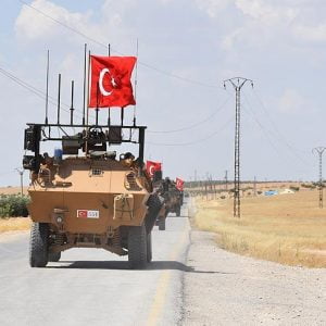الجيشان التركي والأمريكي يسيران دورية رابعة بين منطقتي”درع الفرات” و”منبج”