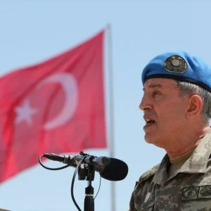 رئيس الأركان التركي: عملياتنا مستمرة حتى القضاء على آخر إرهابي