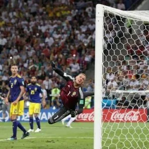 الألماني كروس يبدد أحلام السويد في المونديال