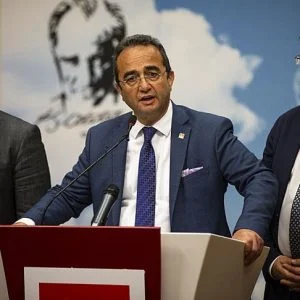 “الشعب الجمهوري” يدعو لتجنب الاستفزازات بغض النظر عن نتائج الانتخابات