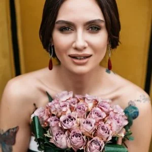 الممثلة التركية بيرجا أكالاي تترك حبيبها لسبب غريب