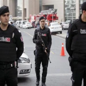 إسطنبول.. 38 ألفا و480 شرطيا لضمان أمن الانتخابات