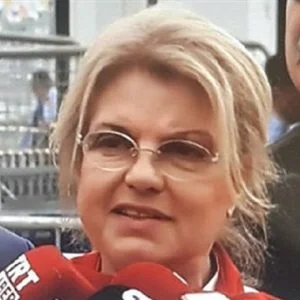 أول رئيسة وزراء لتركيا تشارك بتجمع جماهيري لحزب “العدالة والتنمية” بإسطنبول