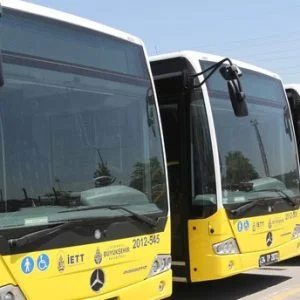 بلدية إسطنبول تهدي 10 حافلات نقل لنظيرتها في الخرطوم