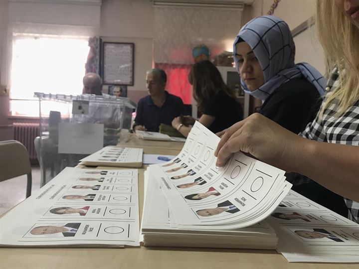 يوم تاريخي في تركيا 9