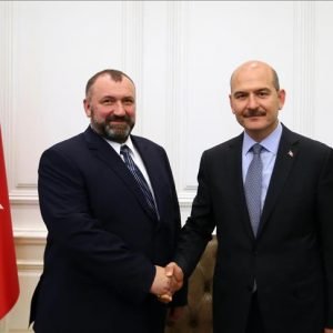 وزير الداخلية التركي يستقبل مساعد وزير الدفاع الأوكراني