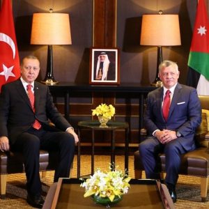 ملك الأردن يعزي أردوغان بضحايا حادث قطار تكيرداغ