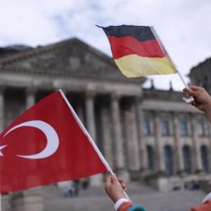 عقب رفع حالة الطوارئ.. المانيا تتخذ قررا مهما بشأن تركيا