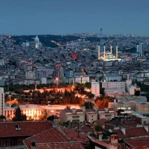 زلزال مخيف يضرب العاصمة التركية انقرة