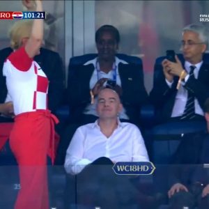 أول تعليق من رئيسة كرواتيا بعد تأهلها لنصف نهائي كأس العالم (صور، فيديو) 3