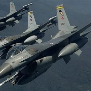 الجيش التركي: تدمير 28 موقعا لـ “بي كا كا” الإرهابي شمالي العراق